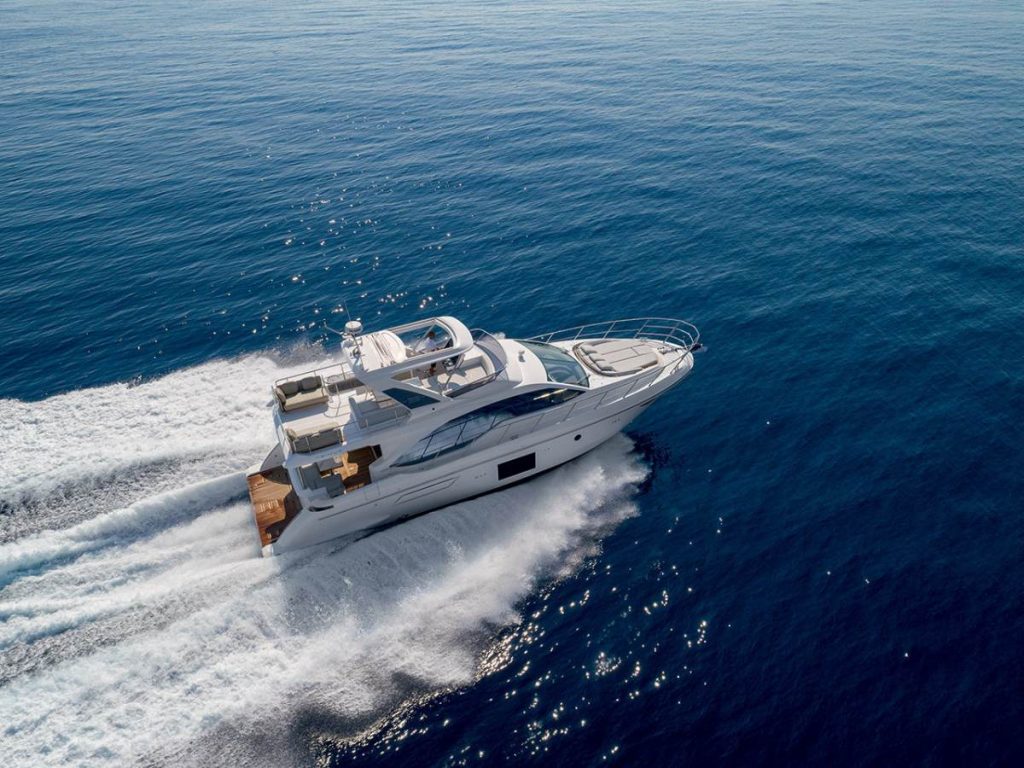 azimut 55 fly be happy cruise croatia