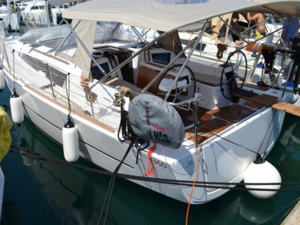 Dufour 360 sukošan sailing yacht charter