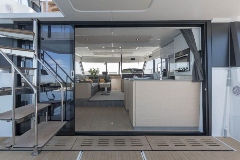 Fountaine Pajot my 44 umbrella victoria cockpit