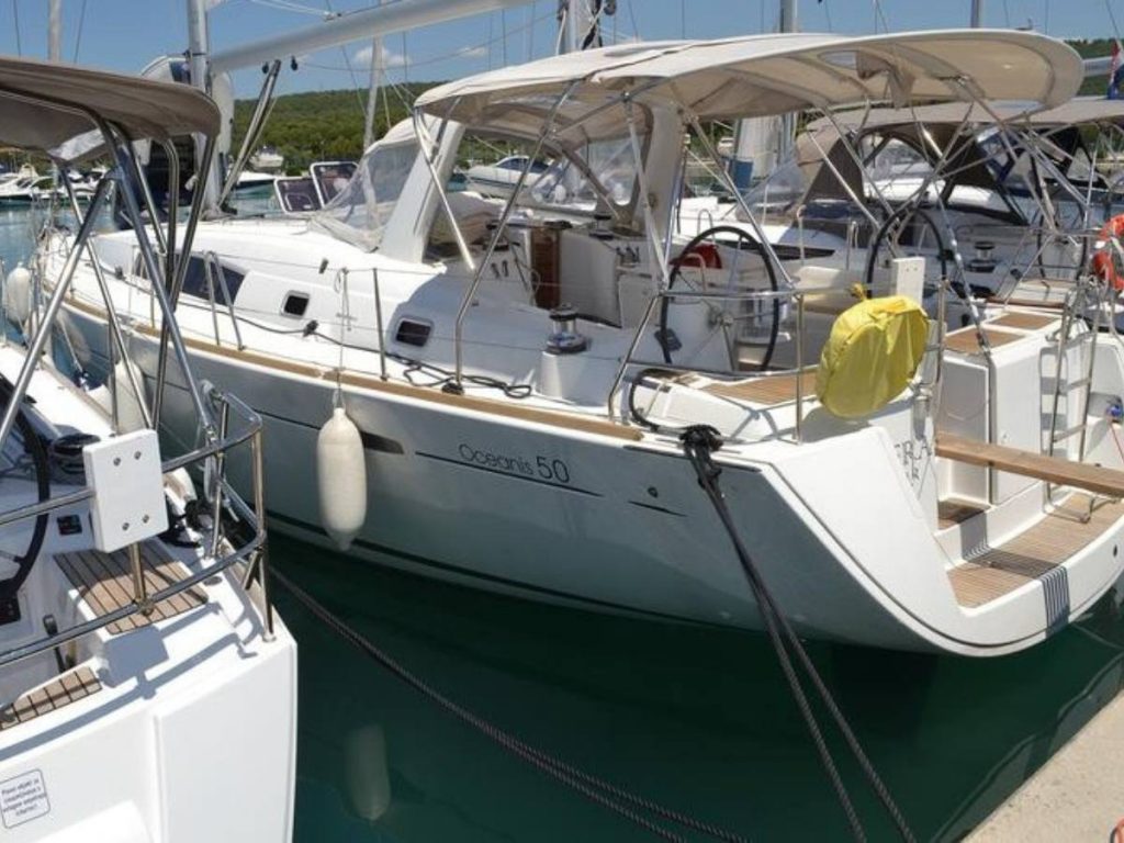 Beneteau Oceanis 50 Opera sailing yacht Sukošan charter