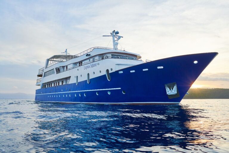 luxury mini cruiser lupus mare adriatic charter miles cruising adriatic