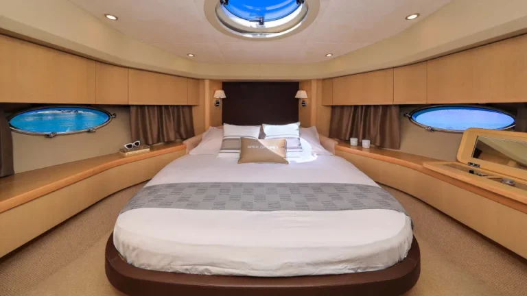 Princess V65 Spice of life II vip cabin