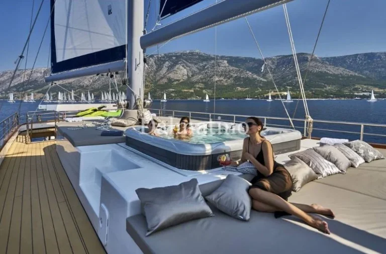 luxury sailing yacht Dalmatino fly bridge mattresses