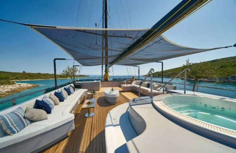 Rara Avis luxury yacht teak deck with jacuzzi