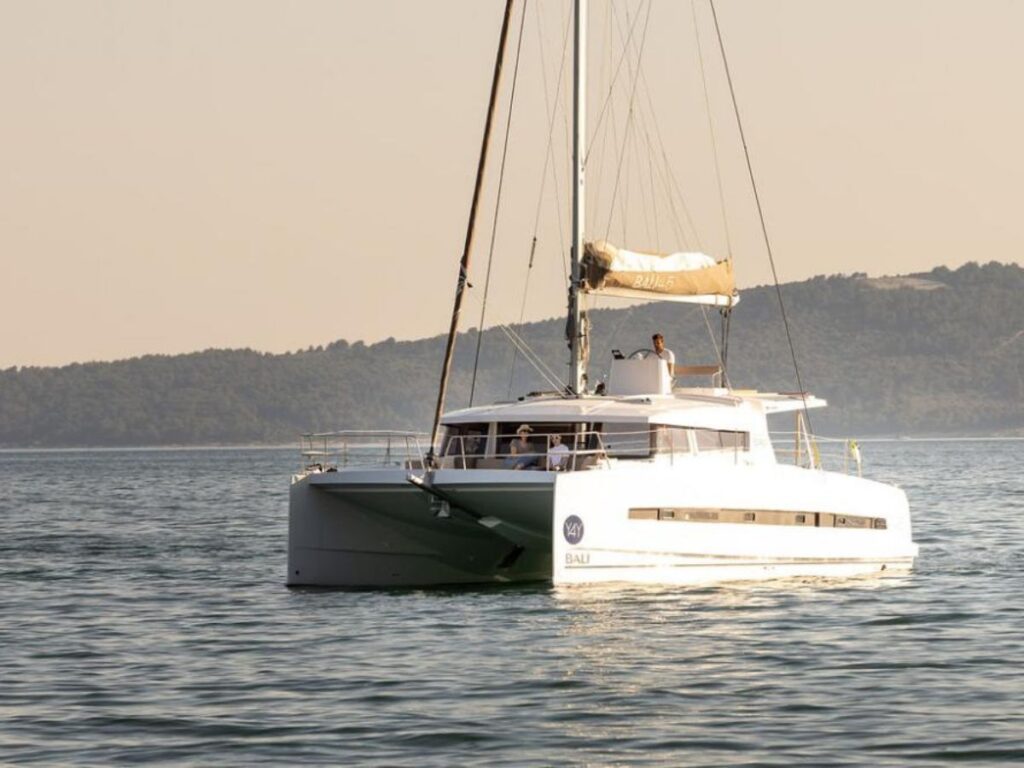 Bali 4.5 catamaran maya adriatic charter miles yacht charter