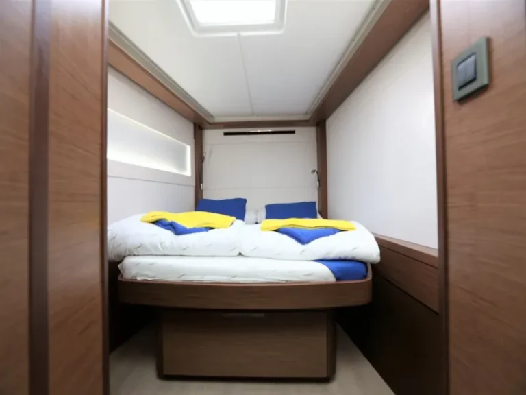 lagoon 46 lady point catamaran cabin