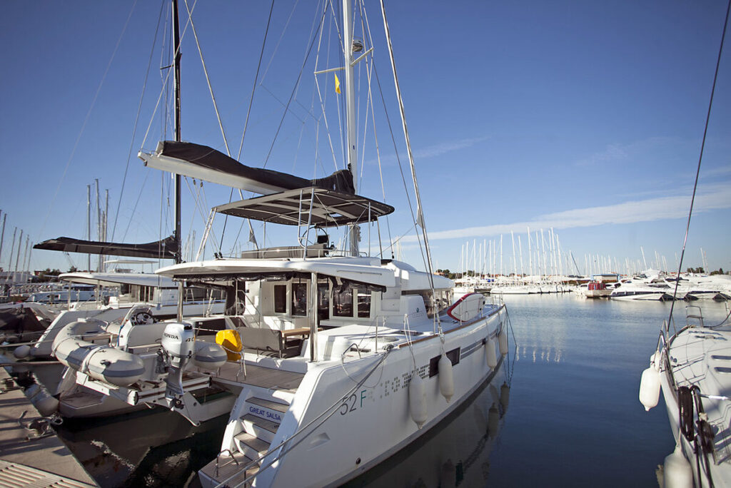 catamaran lagoon 52 great salsa adriatic charter miles bowthruster