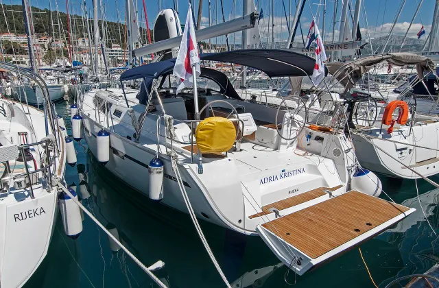 adria yacht charter split