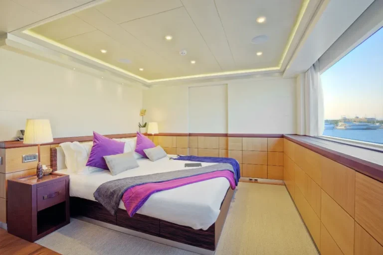 luxury yacht quaranta adriatic charter miles master cabin