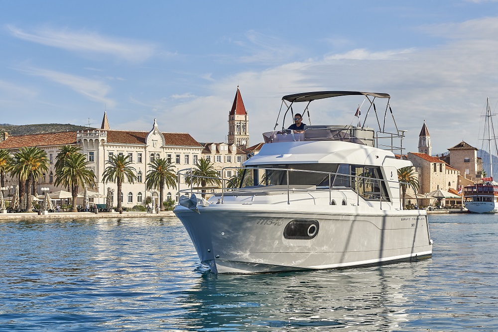 yachts to charter in croatia